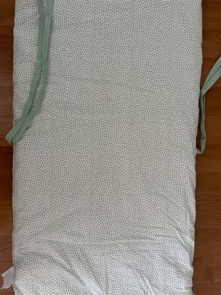 Protector de cuna jungla