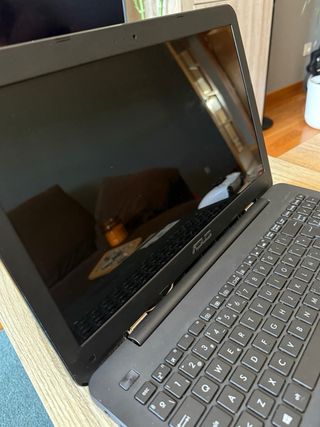 Portátil Asus X554L Negro