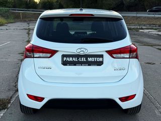 Hyundai ix20 1.6 MPI con PANTALLA TÁCTIL, LLANTA... 