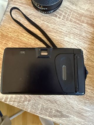 Olympus Trip 100 Cámara Analógica Negra