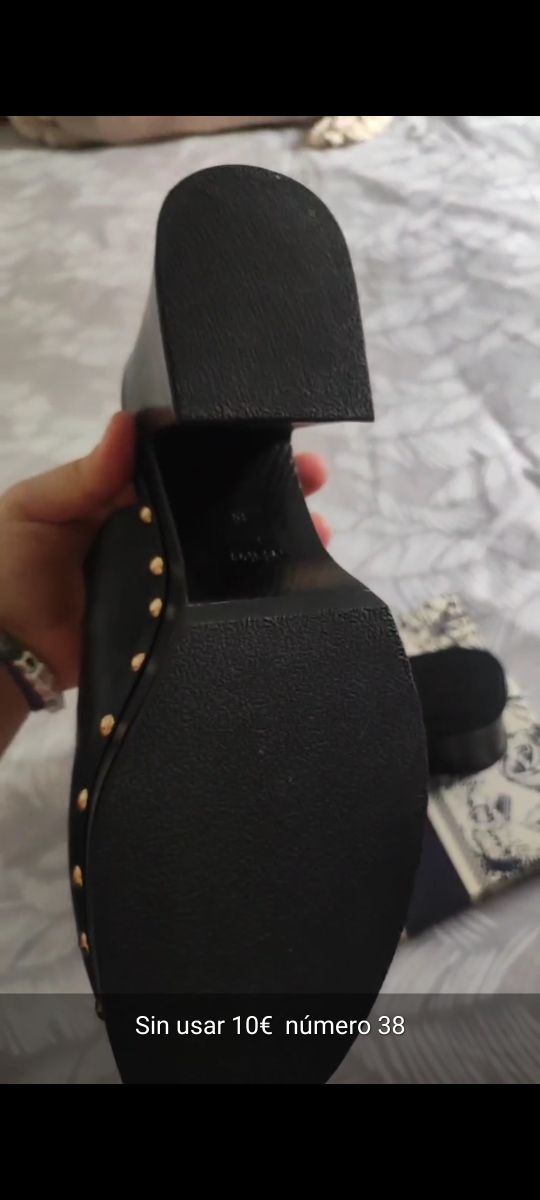 Zancos negros talla 38
