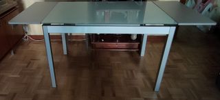 Mesa de cocina acero y cristal