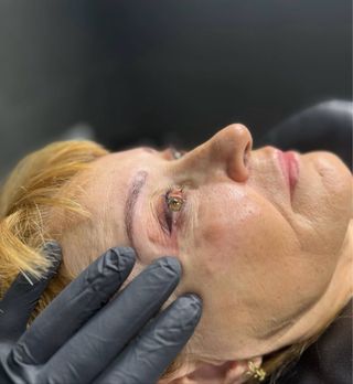 Microblading Y Eye Liner Superior 