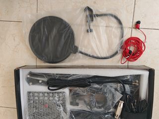 Equipo de audio para podcast completo