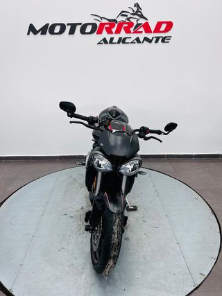 Triumph Street Triple RS