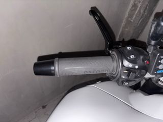 moto fz1 año 2015 150 cv  sin extras 4990 €