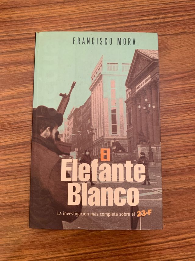 El elefante blanco, de Francisco Mora