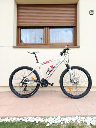 Bicicleta de Montaña Lapierre 
ÚLTIMO PRECIO 