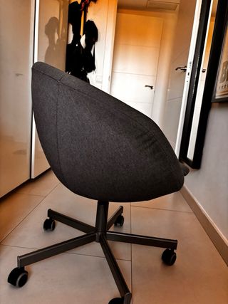 Silla de escritorio gris