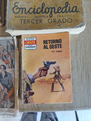 Libros y revistas antiguas