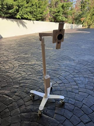 Soporte Profesional iPad/Tablet con Ruedas