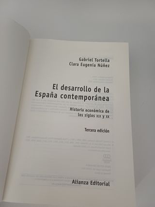 El desarrollo de la España contemporánea: Histo...