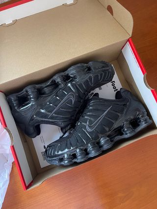 Nike Shox Negras