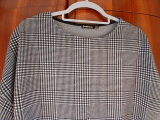 Sudadera Stradivarius cuadros M