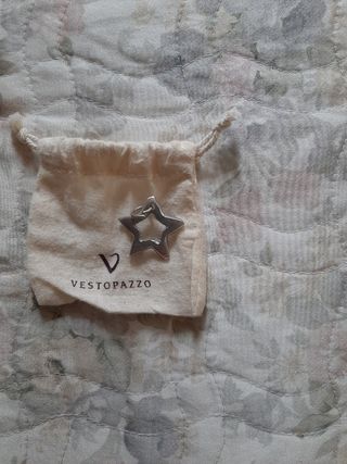 Ciondolo stella Vestopazzo beige