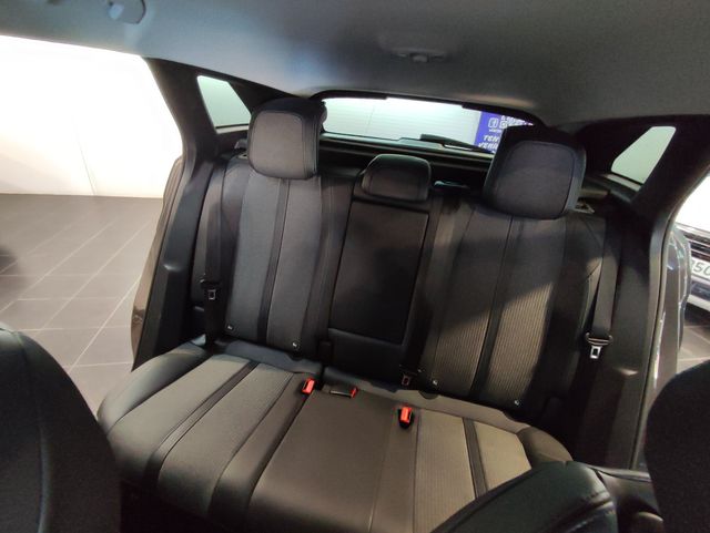 Peugeot 3008 1.2 PureTech 96KW S&S Allure EAT8