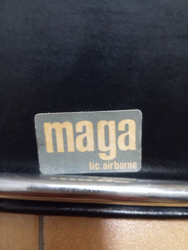 Silla Vintage Acero y Piel Negra