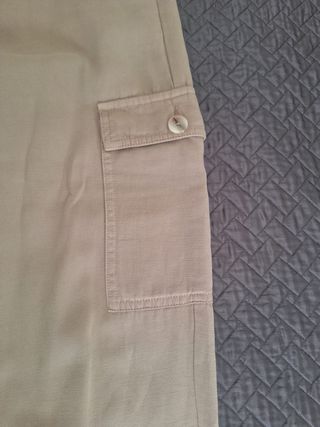 Pantalón cargo beige mujer Zara