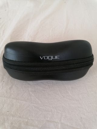 Montura gafas Vogue negra con estuche original