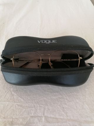 Montura gafas Vogue negra con estuche original