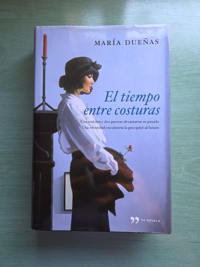 TIEMPO ENTRE COSTURAS, EL