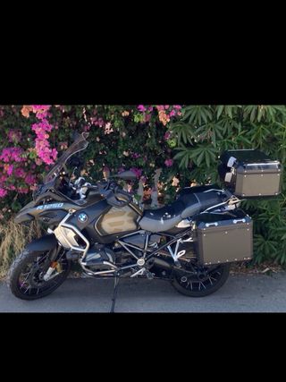 CAMBIO O VENDO BMW R 1250 GS Adventure