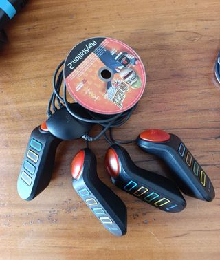 Buzz Gran Reto PS2 + 4 Buzzers