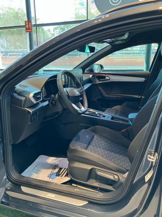 SEAT Leon Sportstourer 1.5 e-Hybrid FR XXL 204cv 