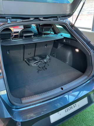 SEAT Leon Sportstourer 1.5 e-Hybrid FR XXL 204cv 