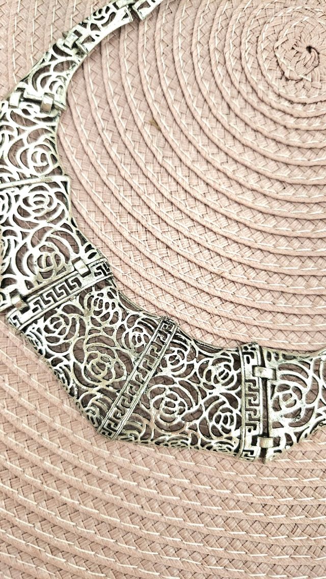 Colgante plateado para eventos