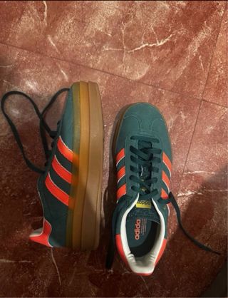 Zapatillas Adidas mujer verdes. Talla 35.5
