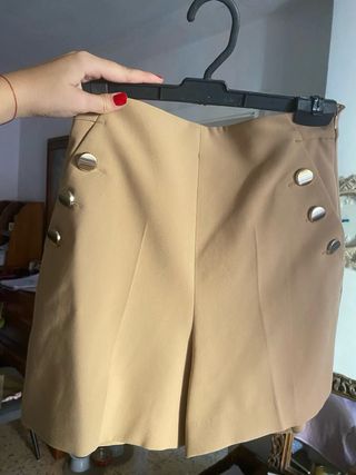 Pantalón corto Zara beige