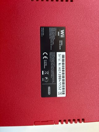 Nintendo Wii Mini Roja y Negra Completa