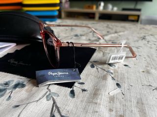 Gafas de sol Pepe Jeans rosas