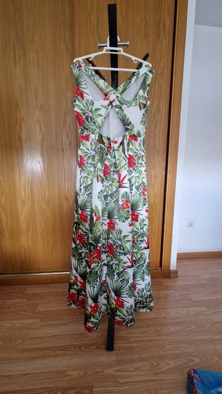 Vestido de fiesta estampado tropical