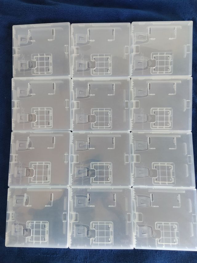 CAJAS Originales DS Nintendo ( 1,5 Euros X Caja )