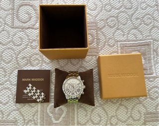 Reloj Mark Maddox Plateado