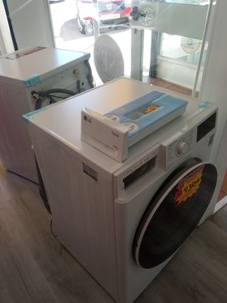 Lavadora Secadora LG ThinQ 9/6kg