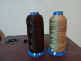 Bobinas de hilo para coser