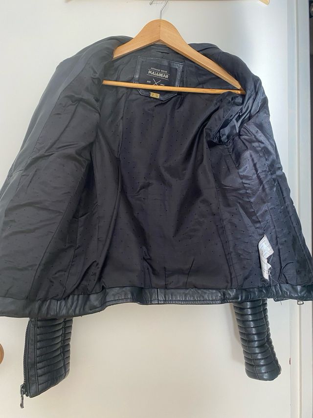 Cazadora Piel Negra Pull&Bear