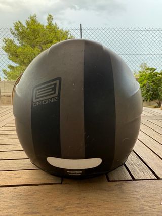 Cascos de moto jet grises con visera. Marc ORIGINE