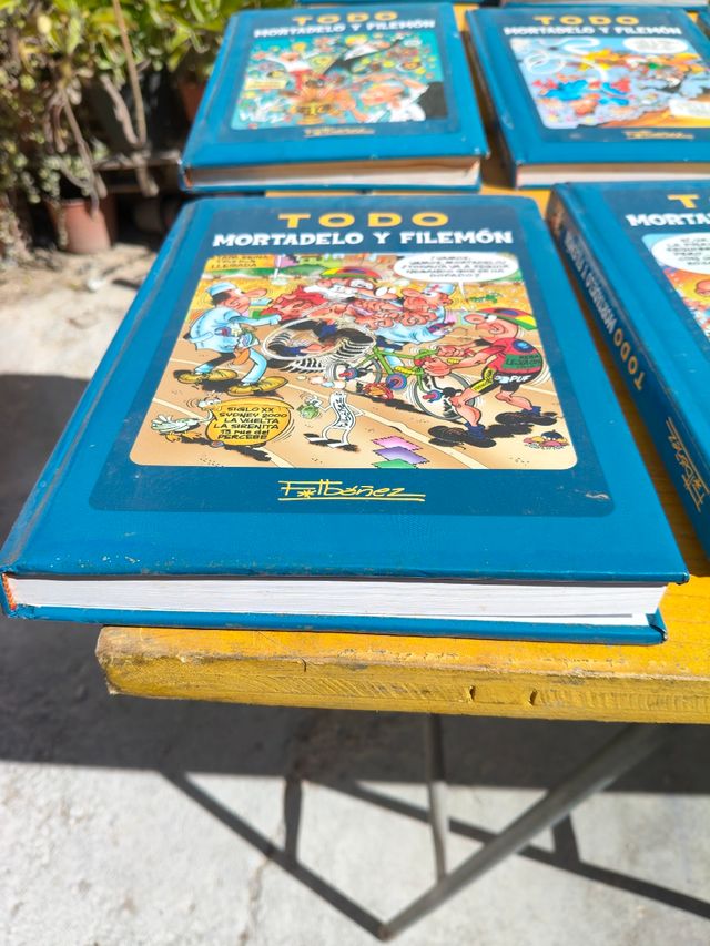Colección 29 comics Mortadelo y Filemón.