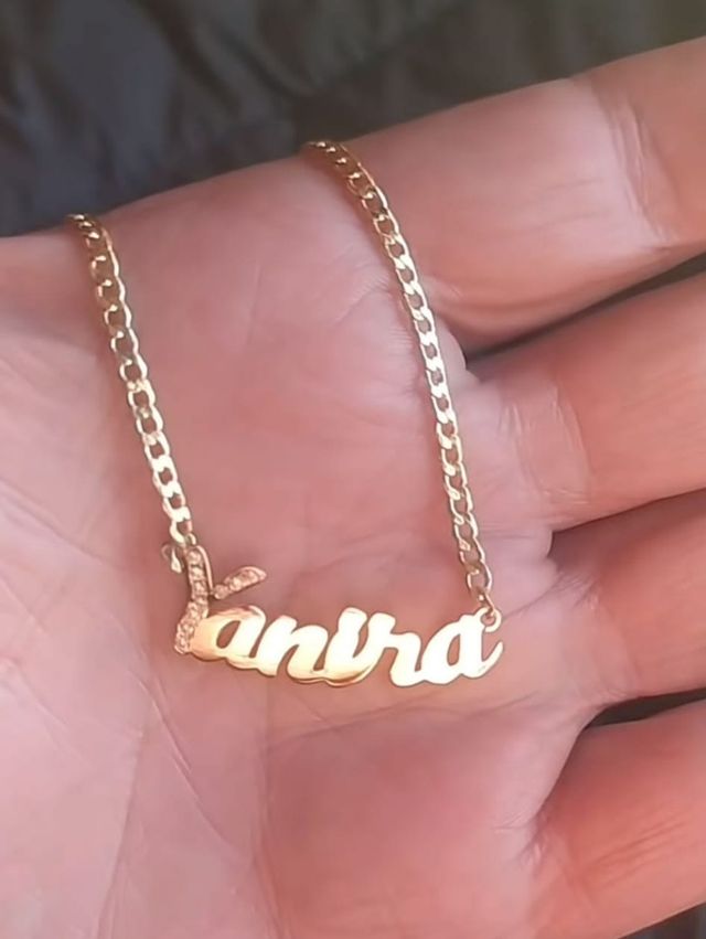 Gargantilla Nombre Oro 18 ktes y  Circonitas