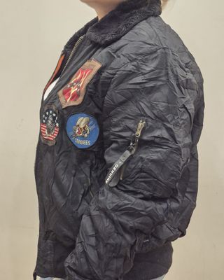 Chaqueta Bomber Vintage Negra