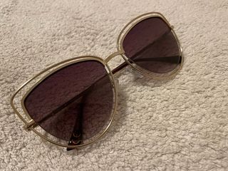 Gafas de sol con montura metálica