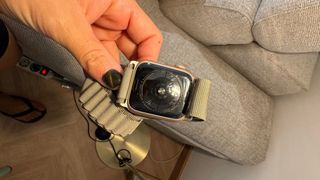 Apple Watch Beige/Dorado serie 5