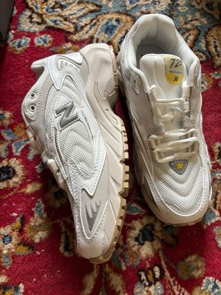 Zapatillas New Balance 725 Mujer Plata
