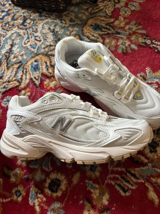 Zapatillas New Balance 725 Mujer Plata