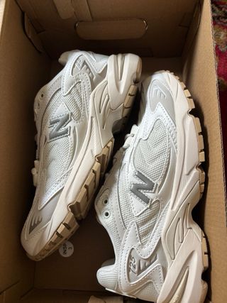 Zapatillas New Balance 725 Mujer Plata