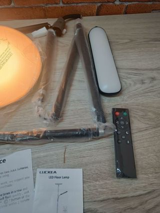 Lámpara de Pie LED Regulable de 42 W, Lampara